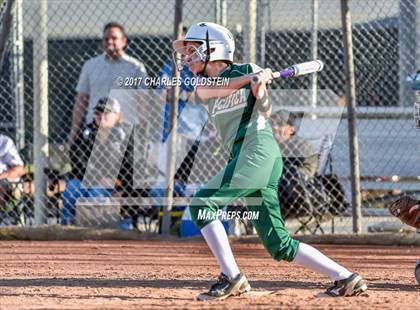 Thumbnail 2 in Pacifica vs. Agoura photogallery.