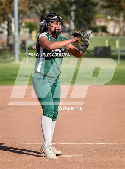 Thumbnail 3 in Pacifica vs. Agoura photogallery.