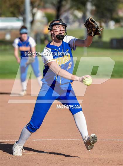 Thumbnail 2 in Pacifica vs. Agoura photogallery.