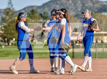 Thumbnail 3 in Pacifica vs. Agoura photogallery.