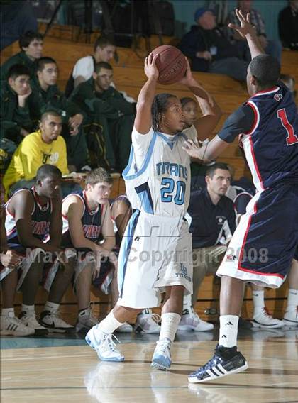 Thumbnail 2 in Burbank vs. Pleasant Grove (Sheldon Winter Classic) photogallery.