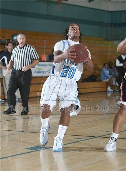Thumbnail 1 in Burbank vs. Pleasant Grove (Sheldon Winter Classic) photogallery.
