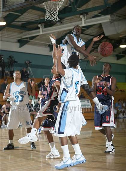 Thumbnail 1 in Burbank vs. Pleasant Grove (Sheldon Winter Classic) photogallery.