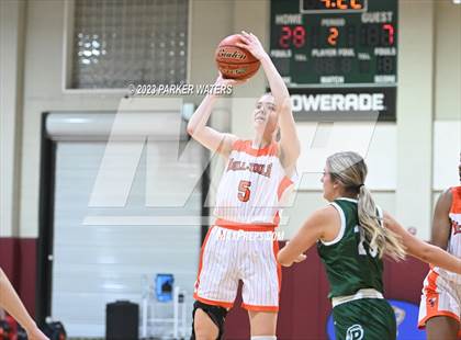 Thumbnail 3 in McGill-Toolen vs. Ponchatoula (Allstate Sugar Bowl National Prep Classic) photogallery.