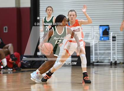 Thumbnail 3 in McGill-Toolen vs. Ponchatoula (Allstate Sugar Bowl National Prep Classic) photogallery.
