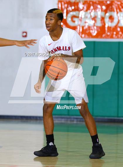 Thumbnail 3 in George Washington Prep vs. Narbonne (D1 Bound Classic) photogallery.