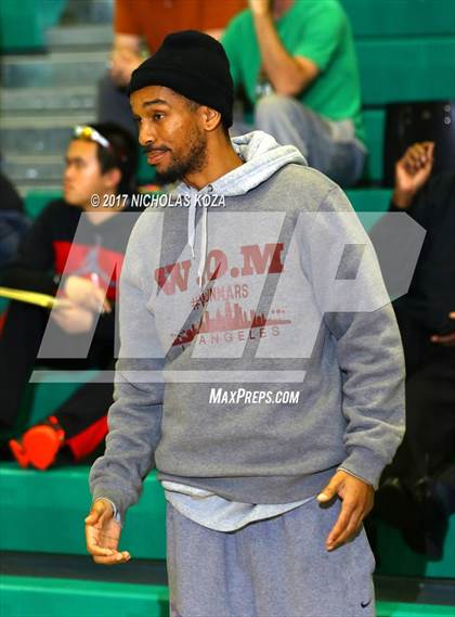 Thumbnail 2 in George Washington Prep vs. Narbonne (D1 Bound Classic) photogallery.