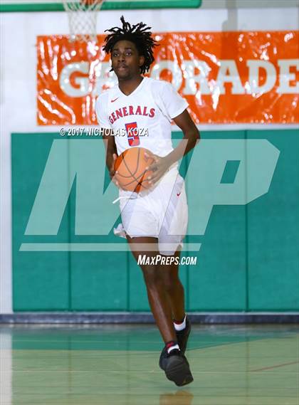 Thumbnail 3 in George Washington Prep vs. Narbonne (D1 Bound Classic) photogallery.