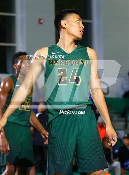 Thumbnail 3 in George Washington Prep vs. Narbonne (D1 Bound Classic) photogallery.