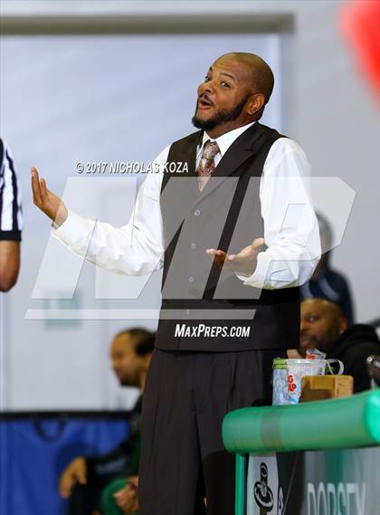 Thumbnail 1 in George Washington Prep vs. Narbonne (D1 Bound Classic) photogallery.