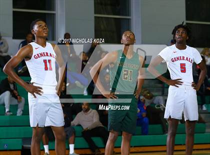 Thumbnail 2 in George Washington Prep vs. Narbonne (D1 Bound Classic) photogallery.