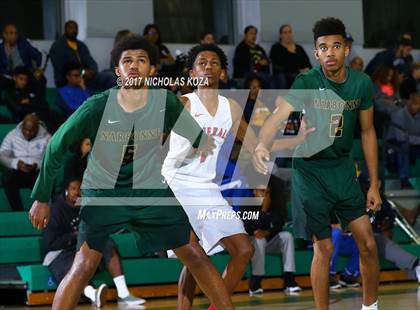 Thumbnail 3 in George Washington Prep vs. Narbonne (D1 Bound Classic) photogallery.