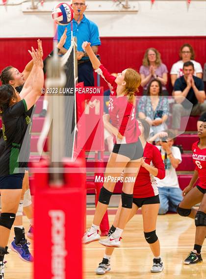 Thumbnail 1 in Kennedy @ McClatchy photogallery.