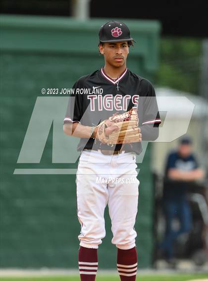 Thumbnail 2 in Hardin County @ Greenbrier (TSSAA 3A Sectional) photogallery.