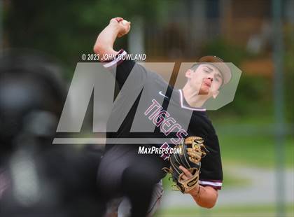 Thumbnail 3 in Hardin County @ Greenbrier (TSSAA 3A Sectional) photogallery.