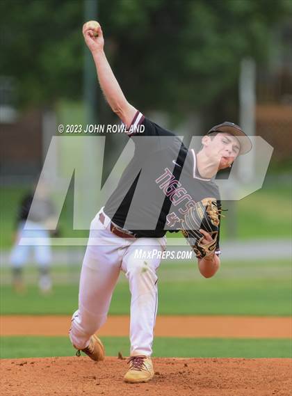 Thumbnail 1 in Hardin County @ Greenbrier (TSSAA 3A Sectional) photogallery.