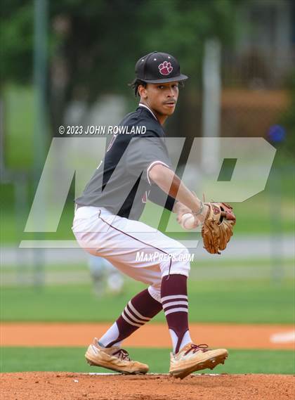 Thumbnail 3 in Hardin County @ Greenbrier (TSSAA 3A Sectional) photogallery.