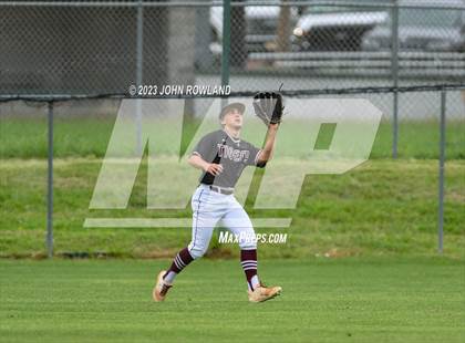 Thumbnail 2 in Hardin County @ Greenbrier (TSSAA 3A Sectional) photogallery.