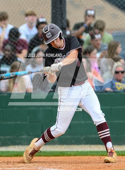 Thumbnail 2 in Hardin County @ Greenbrier (TSSAA 3A Sectional) photogallery.