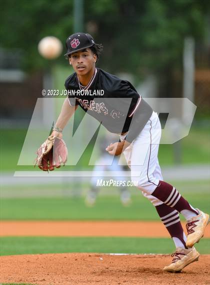 Thumbnail 3 in Hardin County @ Greenbrier (TSSAA 3A Sectional) photogallery.