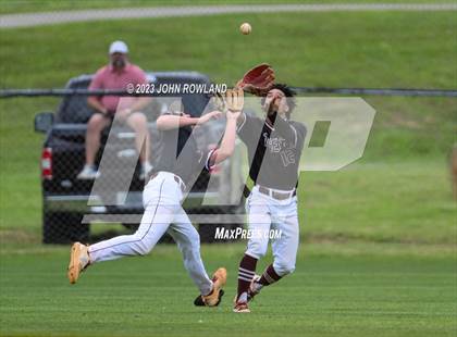 Thumbnail 3 in Hardin County @ Greenbrier (TSSAA 3A Sectional) photogallery.