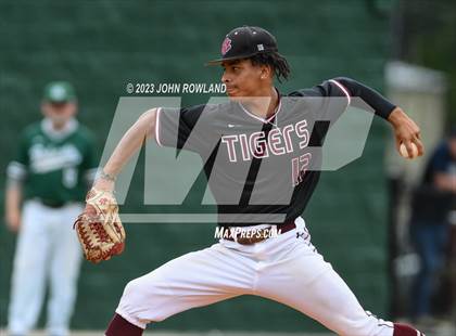 Thumbnail 3 in Hardin County @ Greenbrier (TSSAA 3A Sectional) photogallery.
