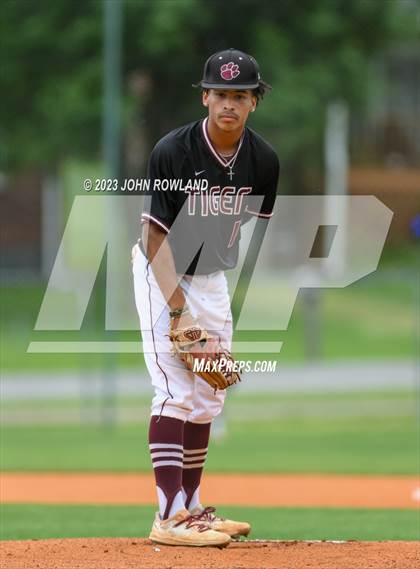 Thumbnail 1 in Hardin County @ Greenbrier (TSSAA 3A Sectional) photogallery.