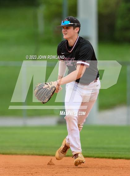 Thumbnail 3 in Hardin County @ Greenbrier (TSSAA 3A Sectional) photogallery.