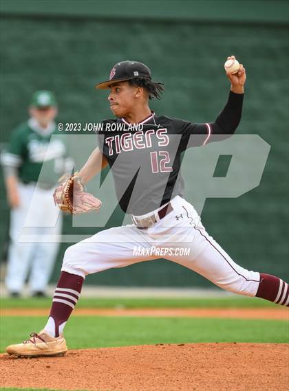 Thumbnail 1 in Hardin County @ Greenbrier (TSSAA 3A Sectional) photogallery.