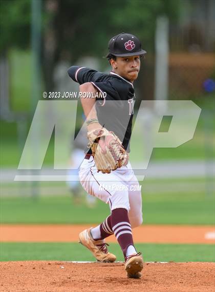 Thumbnail 1 in Hardin County @ Greenbrier (TSSAA 3A Sectional) photogallery.
