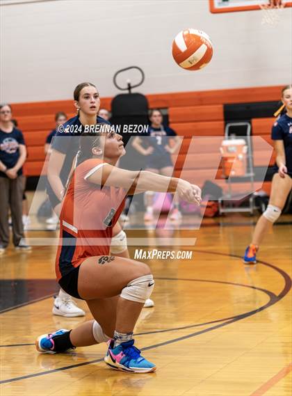 Thumbnail 2 in Attica @ Lyndonville photogallery.