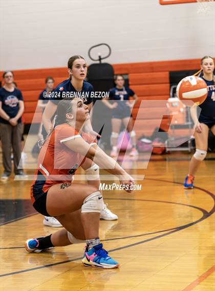 Thumbnail 1 in Attica @ Lyndonville photogallery.