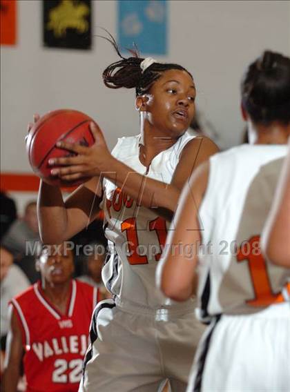 Thumbnail 1 in Vallejo @ Foothill photogallery.