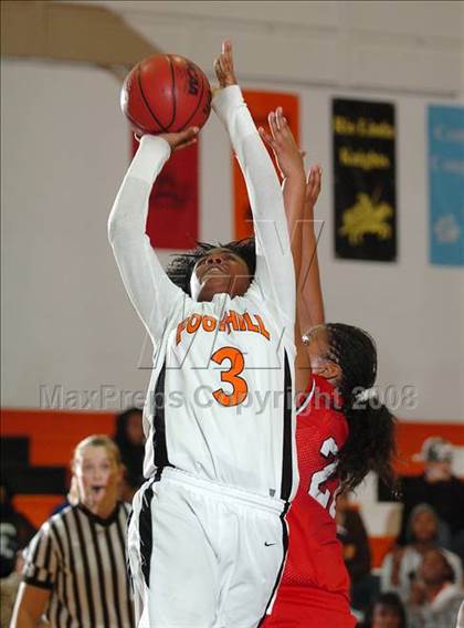 Thumbnail 1 in Vallejo @ Foothill photogallery.