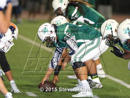 Thumbnail 1 in Eastside Catholic vs. Oceanside (2015 SoCal Honor Bowl) photogallery.