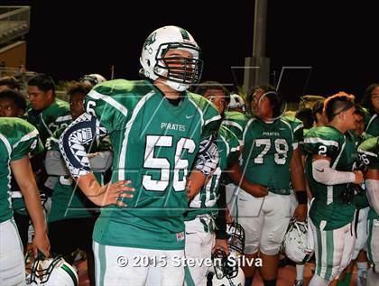 Thumbnail 2 in Eastside Catholic vs. Oceanside (2015 SoCal Honor Bowl) photogallery.