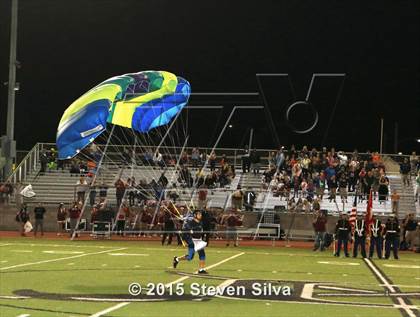 Thumbnail 1 in Eastside Catholic vs. Oceanside (2015 SoCal Honor Bowl) photogallery.