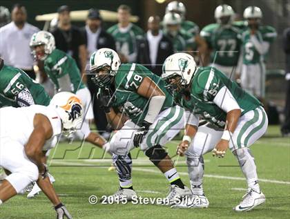 Thumbnail 1 in Eastside Catholic vs. Oceanside (2015 SoCal Honor Bowl) photogallery.
