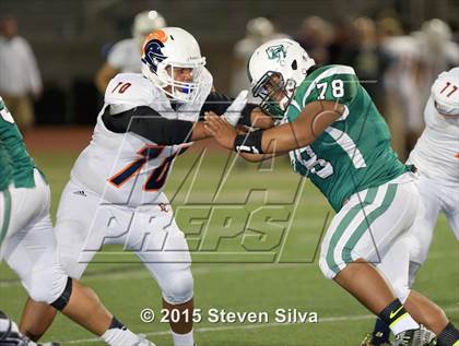 Thumbnail 1 in Eastside Catholic vs. Oceanside (2015 SoCal Honor Bowl) photogallery.
