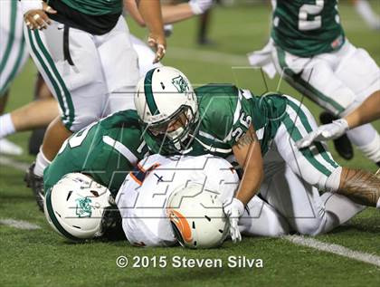 Thumbnail 2 in Eastside Catholic vs. Oceanside (2015 SoCal Honor Bowl) photogallery.