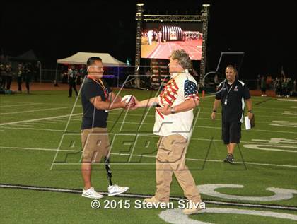 Thumbnail 3 in Eastside Catholic vs. Oceanside (2015 SoCal Honor Bowl) photogallery.