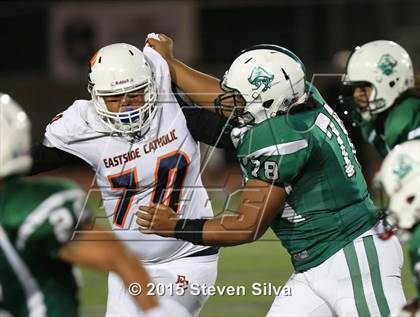 Thumbnail 3 in Eastside Catholic vs. Oceanside (2015 SoCal Honor Bowl) photogallery.