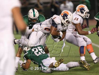 Thumbnail 2 in Eastside Catholic vs. Oceanside (2015 SoCal Honor Bowl) photogallery.