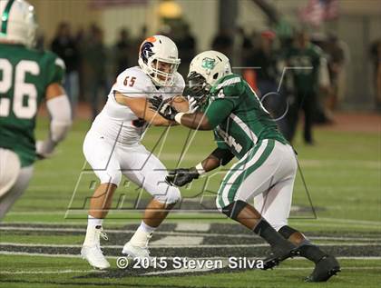 Thumbnail 3 in Eastside Catholic vs. Oceanside (2015 SoCal Honor Bowl) photogallery.