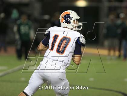 Thumbnail 3 in Eastside Catholic vs. Oceanside (2015 SoCal Honor Bowl) photogallery.