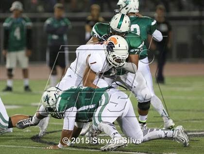 Thumbnail 1 in Eastside Catholic vs. Oceanside (2015 SoCal Honor Bowl) photogallery.