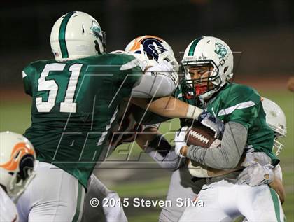 Thumbnail 1 in Eastside Catholic vs. Oceanside (2015 SoCal Honor Bowl) photogallery.