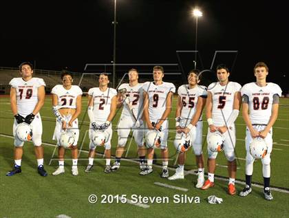 Thumbnail 1 in Eastside Catholic vs. Oceanside (2015 SoCal Honor Bowl) photogallery.