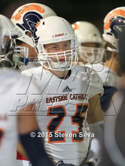 Thumbnail 1 in Eastside Catholic vs. Oceanside (2015 SoCal Honor Bowl) photogallery.