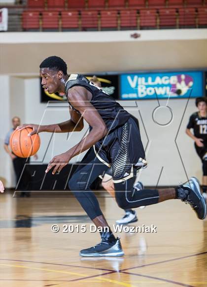 Thumbnail 2 in Rider vs. Sunrise Christian Academy (Fantasy of Lights) photogallery.